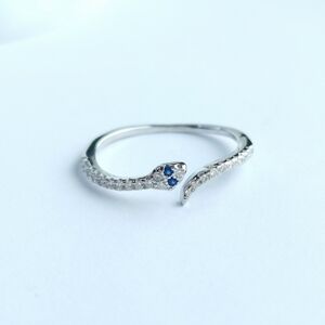 Sapphire Eyes Sterling Silver Snake Ring Serpent Size 8 🆕